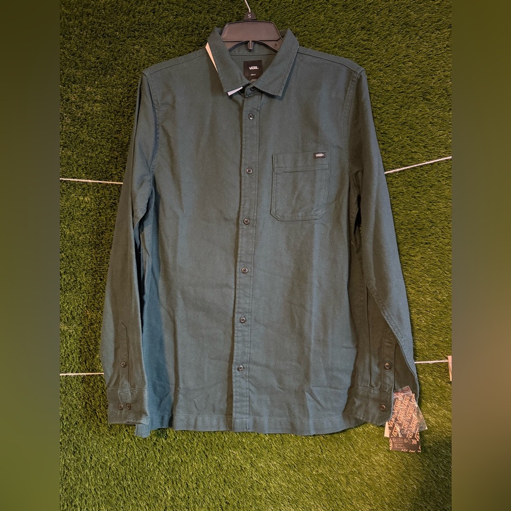 Men’s Size S Vans Long Sleeve Button Down Shirt